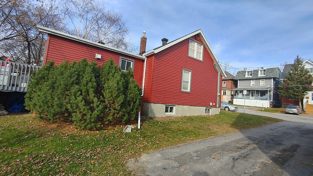 Quinn Exteriors | 292 Margaret Dr, North Bay, ON P1B 8G5, Canada | Phone: (705) 840-3697