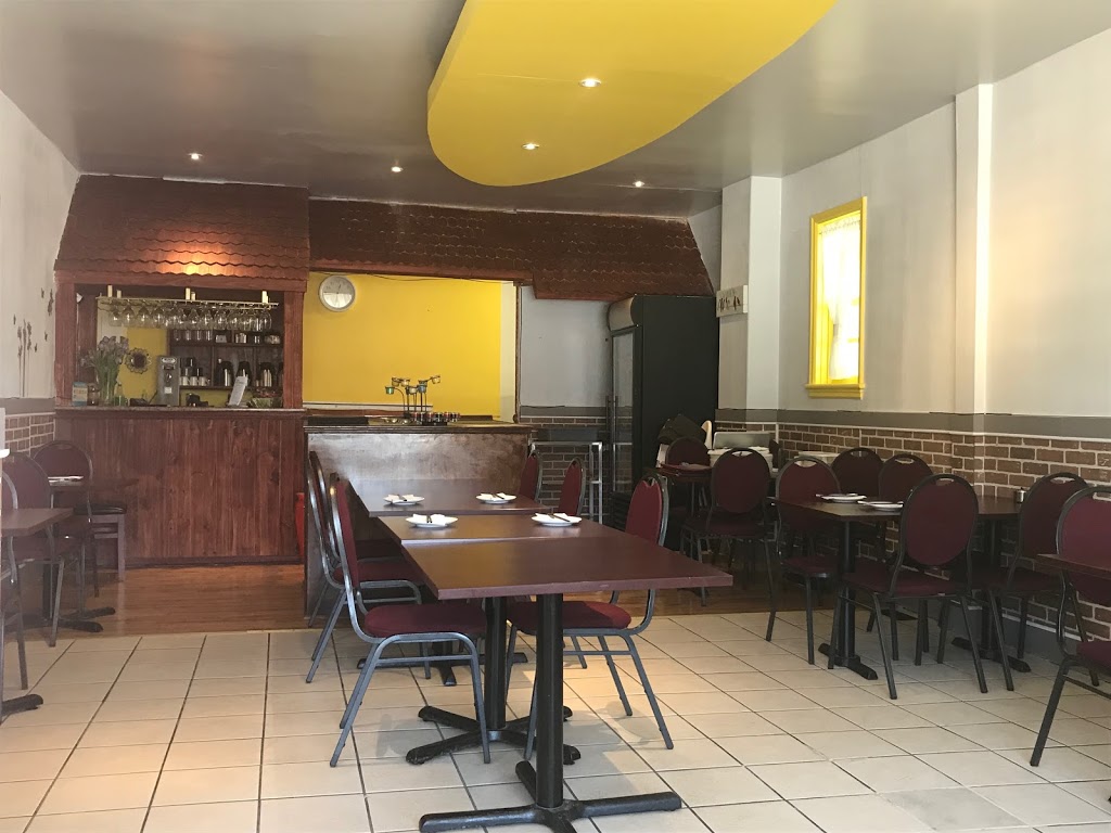MR. MIC | 956 Merivale Rd, Ottawa, ON K1Z 6A2, Canada | Phone: (613) 722-0888