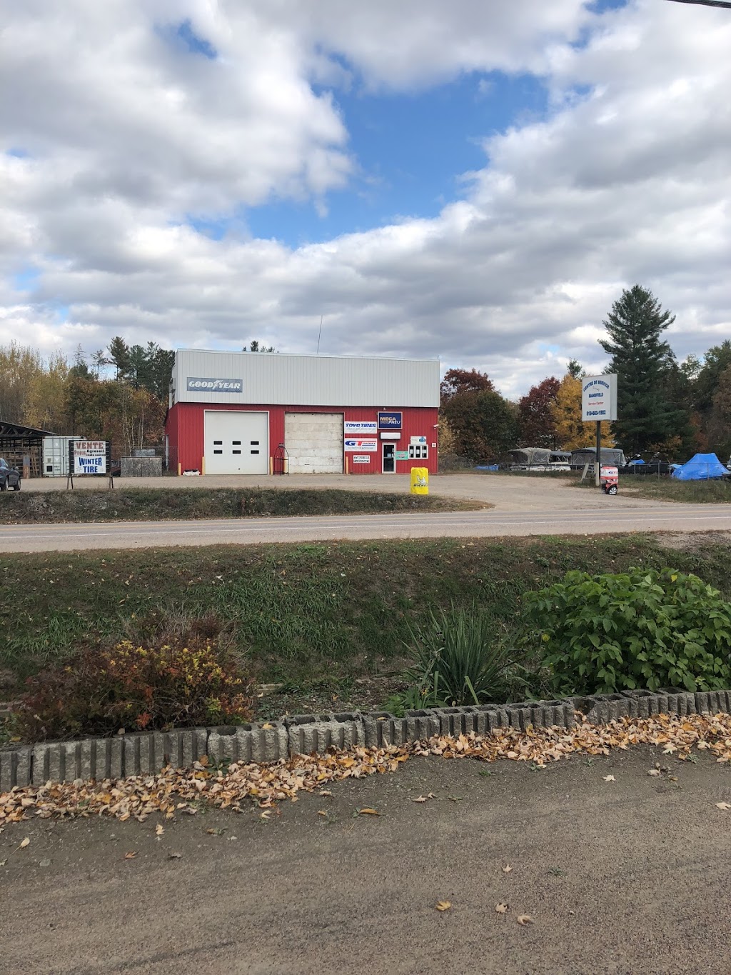 Centre de Service Mansfield | 288 Rue Principale, Mansfield-et-Pontefract, QC J0X 1R0, Canada | Phone: (819) 683-1552
