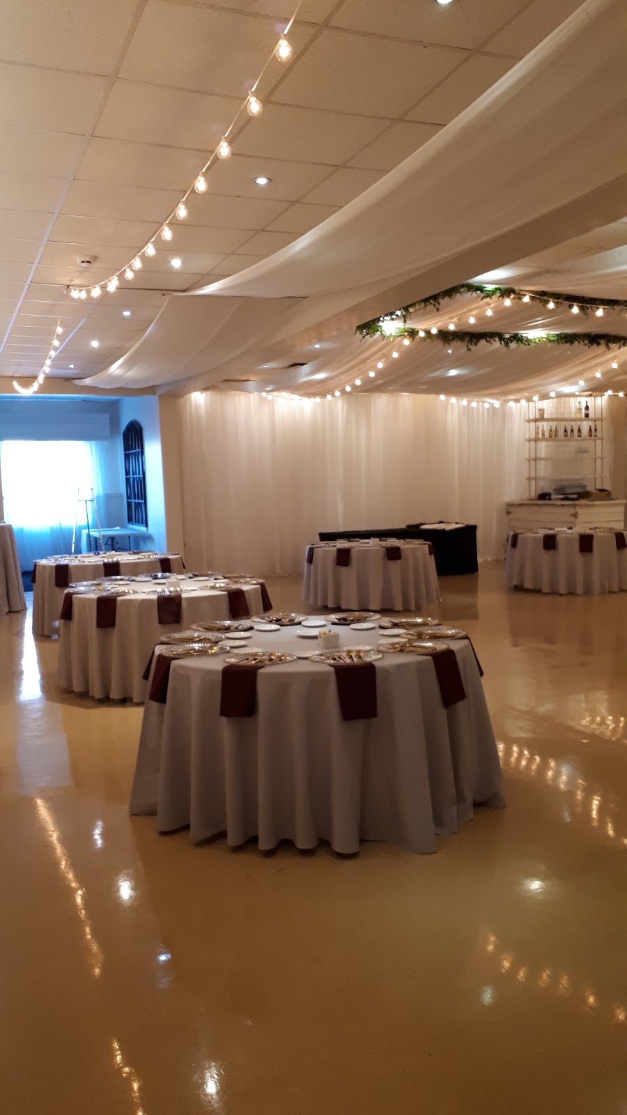 Clé en Main Événementiel | 384 Mnt Gagnon, Sainte-Anne-des-Plaines, QC J0N 1H0, Canada | Phone: (450) 478-4611