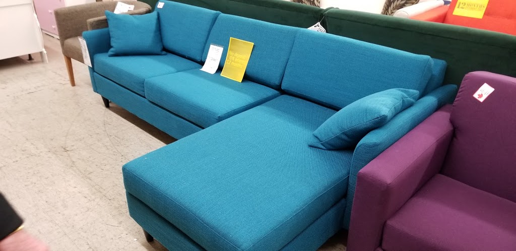 Outlet Furniture Liquidation | 931 Queenston Rd, Stoney Creek, ON L8G 1B8, Canada | Phone: (905) 662-0538