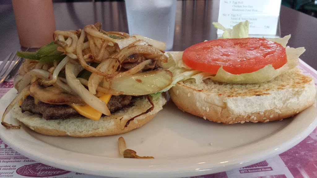 Stephens Restaurant | 11 Main St W, Ridgetown, ON N0P 2C0, Canada | Phone: (519) 674-3122