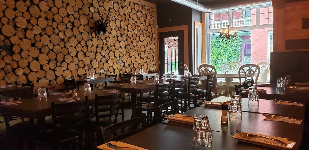 Resto-Bar La Galoche | 1065 Rue du Marché, Acton Vale, QC J0H 1A0, Canada | Phone: (450) 546-4011