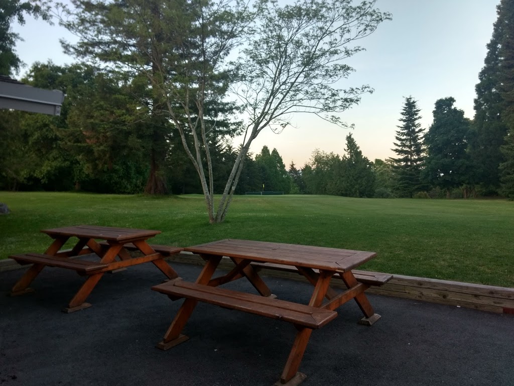 Queen Elizabeth Pitch & Putt | 4600 Cambie St, Vancouver, BC V6G 1Z4, Canada | Phone: (604) 874-8336