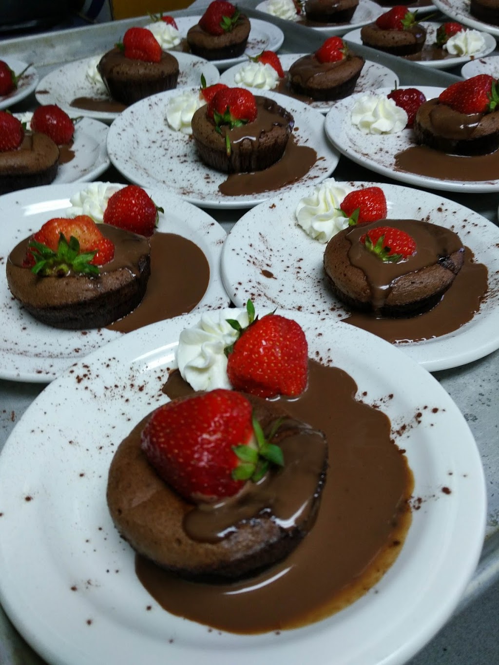 Bistro Lherbe Longue | 225 Rue du Golf, Cowansville, QC J2K 3G6, Canada | Phone: (450) 263-3131 ext. 224