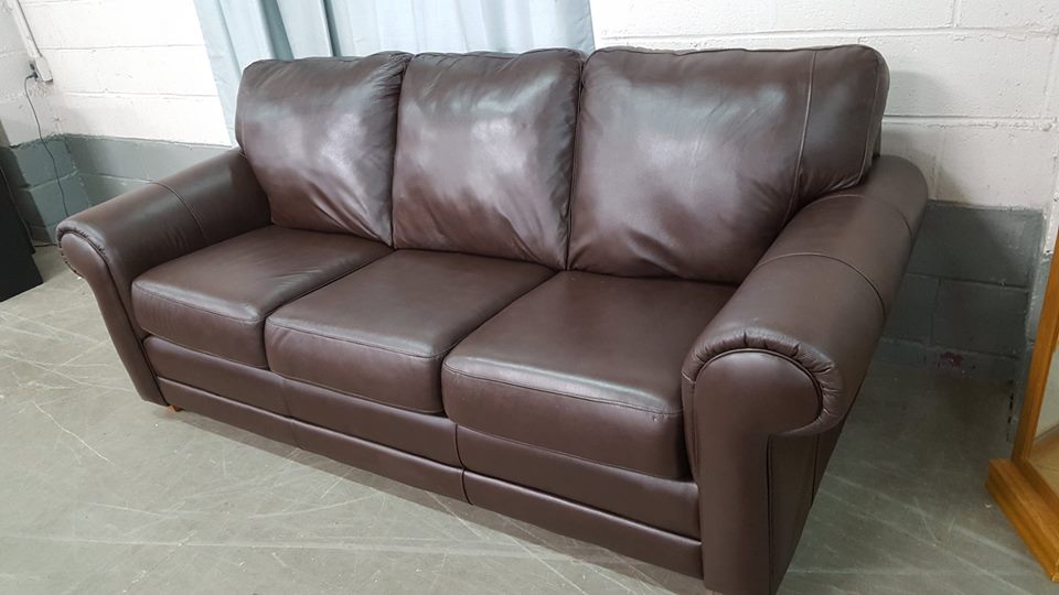 Stapleton Auctions | 4532 Durham Regional Hwy 2, Newtonville, ON L0A 1J0, Canada | Phone: (905) 786-2244