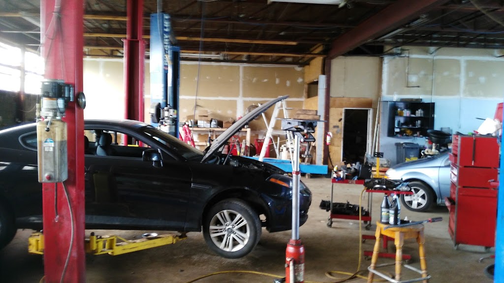 Centre Auto | 1783 Oxford St E Unit 2E, London, ON N5V 2Z6, Canada | Phone: (519) 453-5711