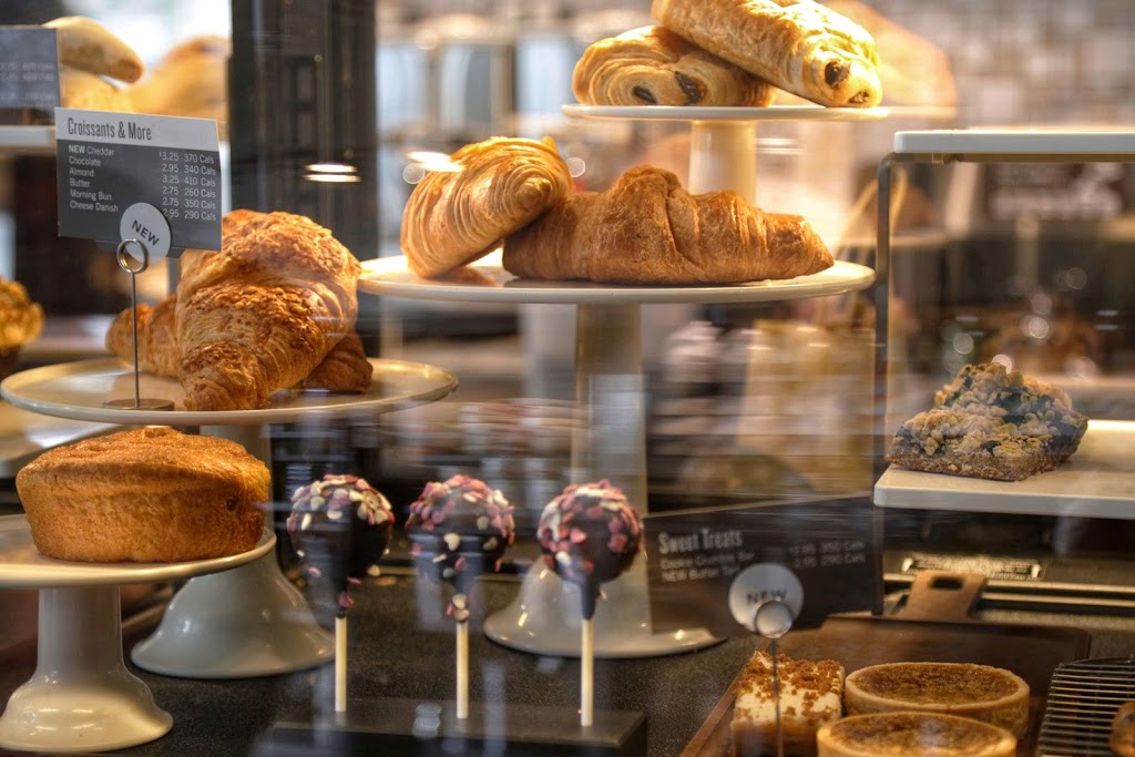 Starbucks | 9855 Austin Rd Unit 215A, Burnaby, BC V3J 1N4, Canada | Phone: (604) 415-5336