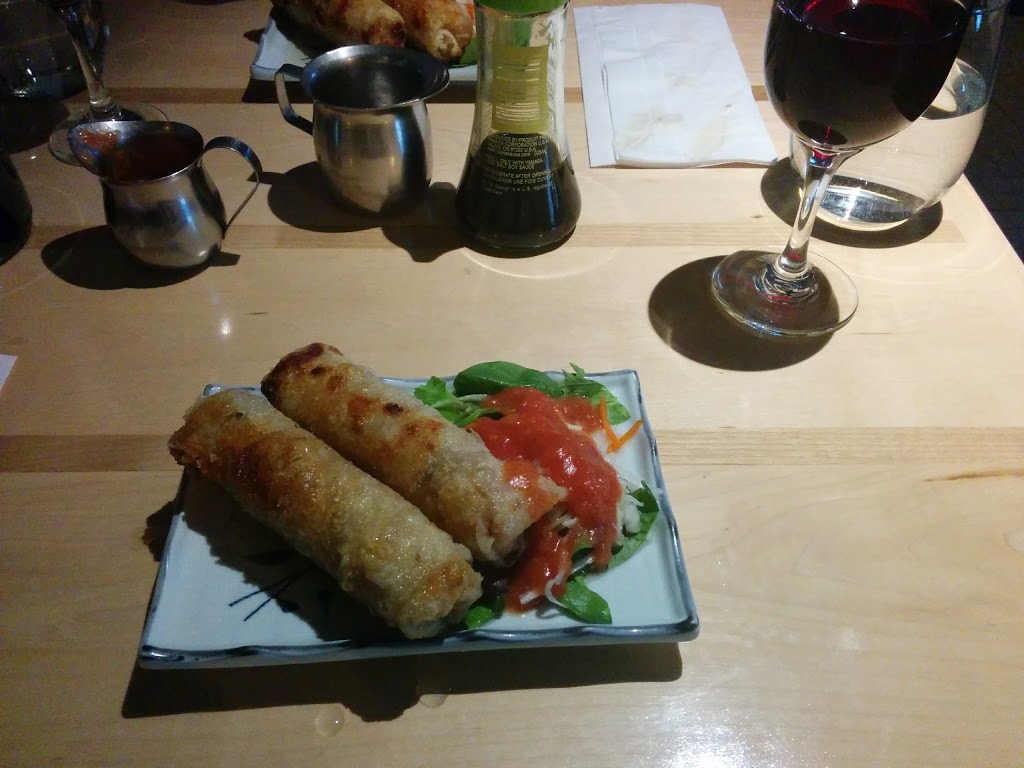 Restaurant Em | 2000 Av Victoria, Greenfield Park, QC J4V 1M6, Canada | Phone: (450) 672-5167
