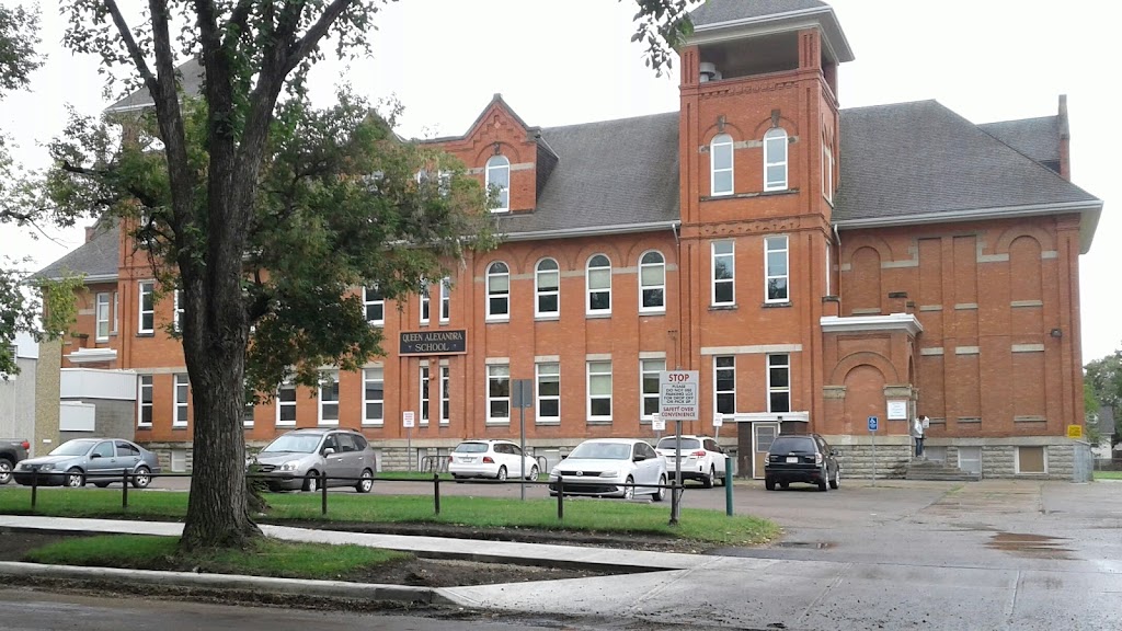 Queen Alexandra School | 7730 106 St, Edmonton, AB T6E 4W3, Canada | Phone: (780) 439-2516