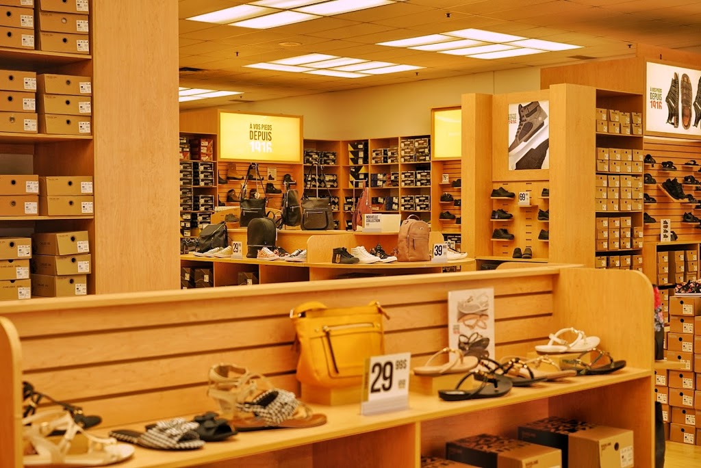 Chaussures Yellow | 3205 Autoroute Jean-Noël-Lavoie, Laval, QC H7P 5P2, Canada | Phone: (450) 682-6962