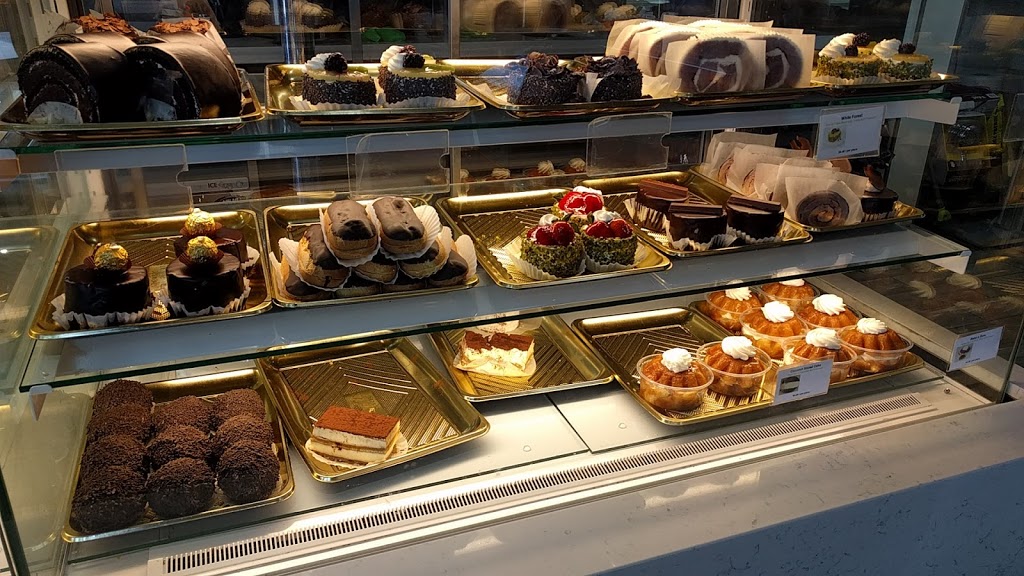 Baklawa King Inc. | 488 Eglinton Ave W, Mississauga, ON L5R 0G2, Canada | Phone: (905) 501-9995