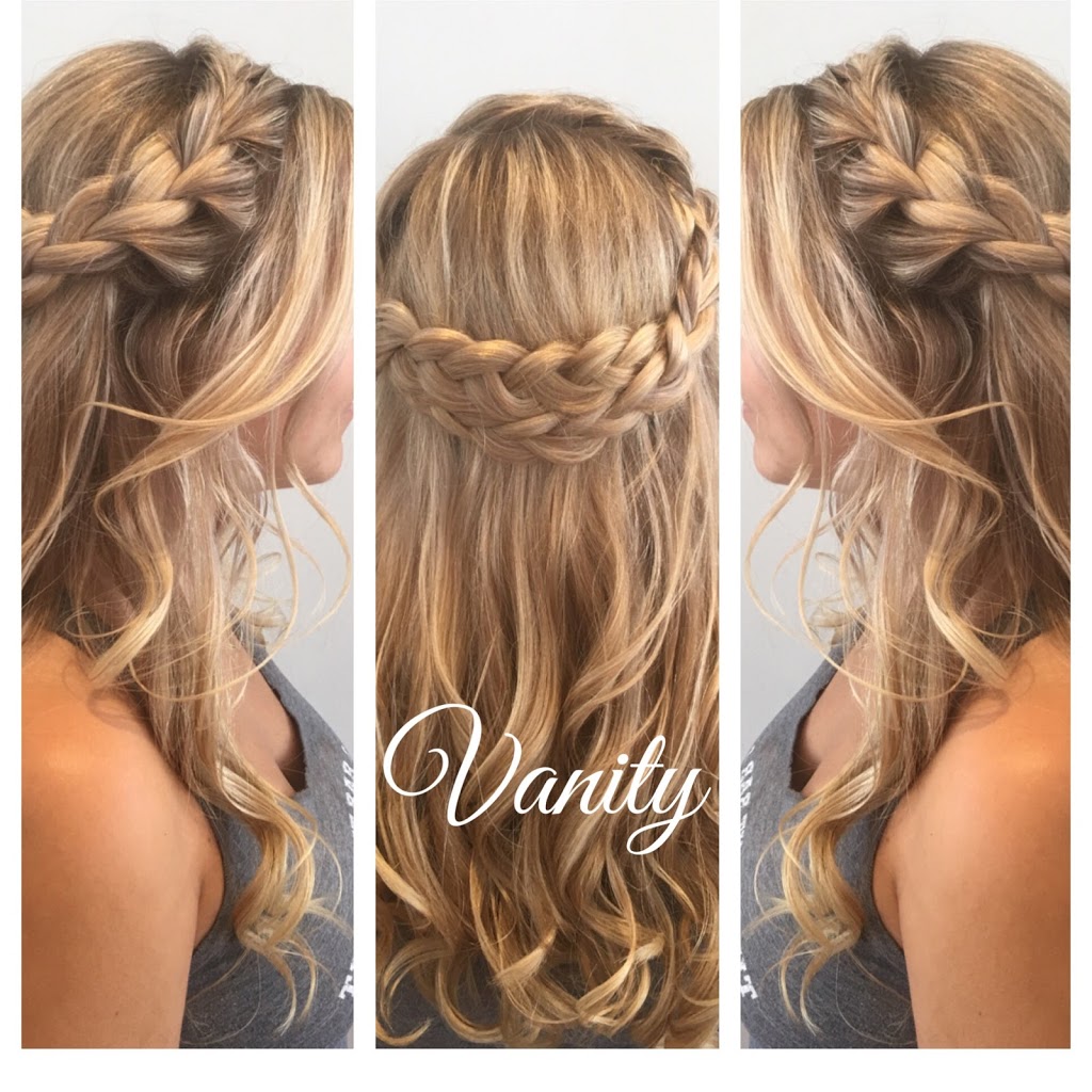 Vanity Salon of Buffalo/ Gina Calamita | 3086 Delaware Ave, Kenmore, NY 14217, USA | Phone: (716) 536-6229