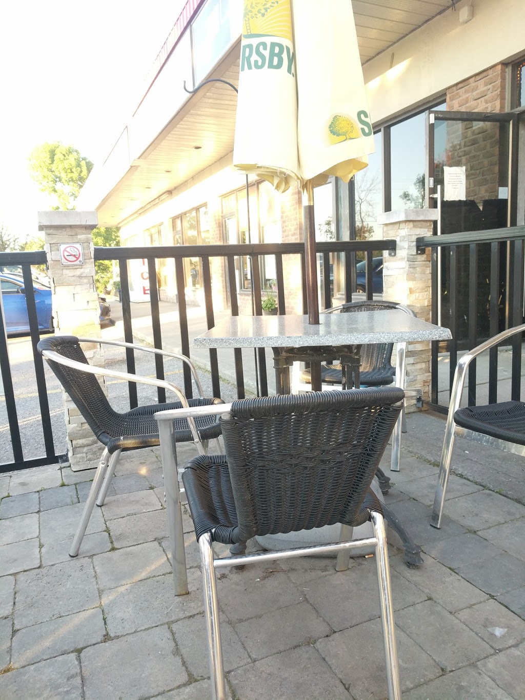 Westshore Bar And Grill | 877 Bayly St, Pickering, ON L1W 3M3, Canada | Phone: (905) 492-4902