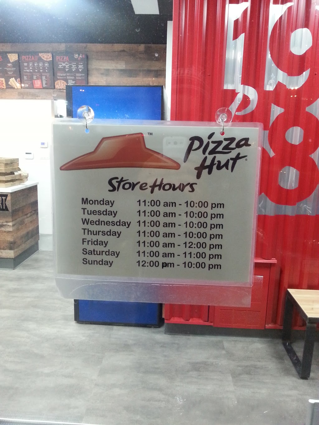 Pizza Hut | 269 Clarence St Unit 2, Brantford, ON N3R 3T6, Canada | Phone: (519) 754-4800