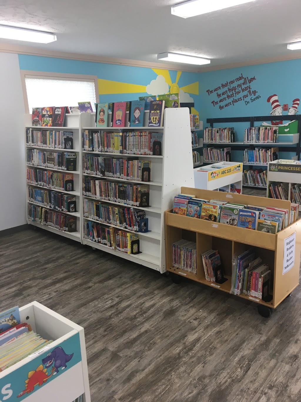 Eckville Municipal Library | library | 4855 51 Ave, Eckville, AB T0M 0X0, Canada | 4037463240 OR +1 403-746-3240
