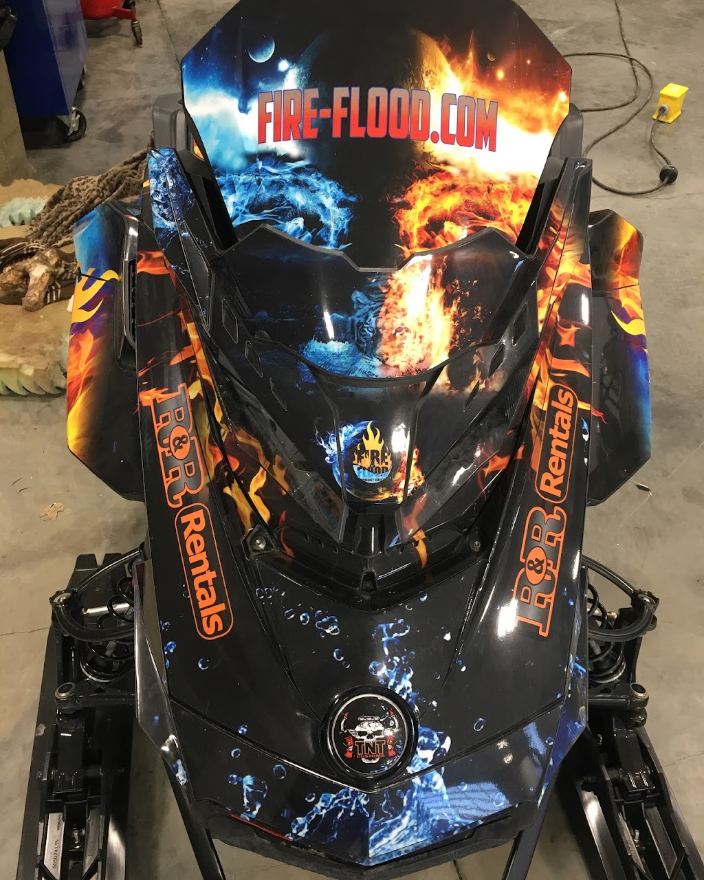 TNT Customs Graphics & Signs | 1168 Township Rd 384, Alberta T4E 2T9, Canada | Phone: (403) 341-4224