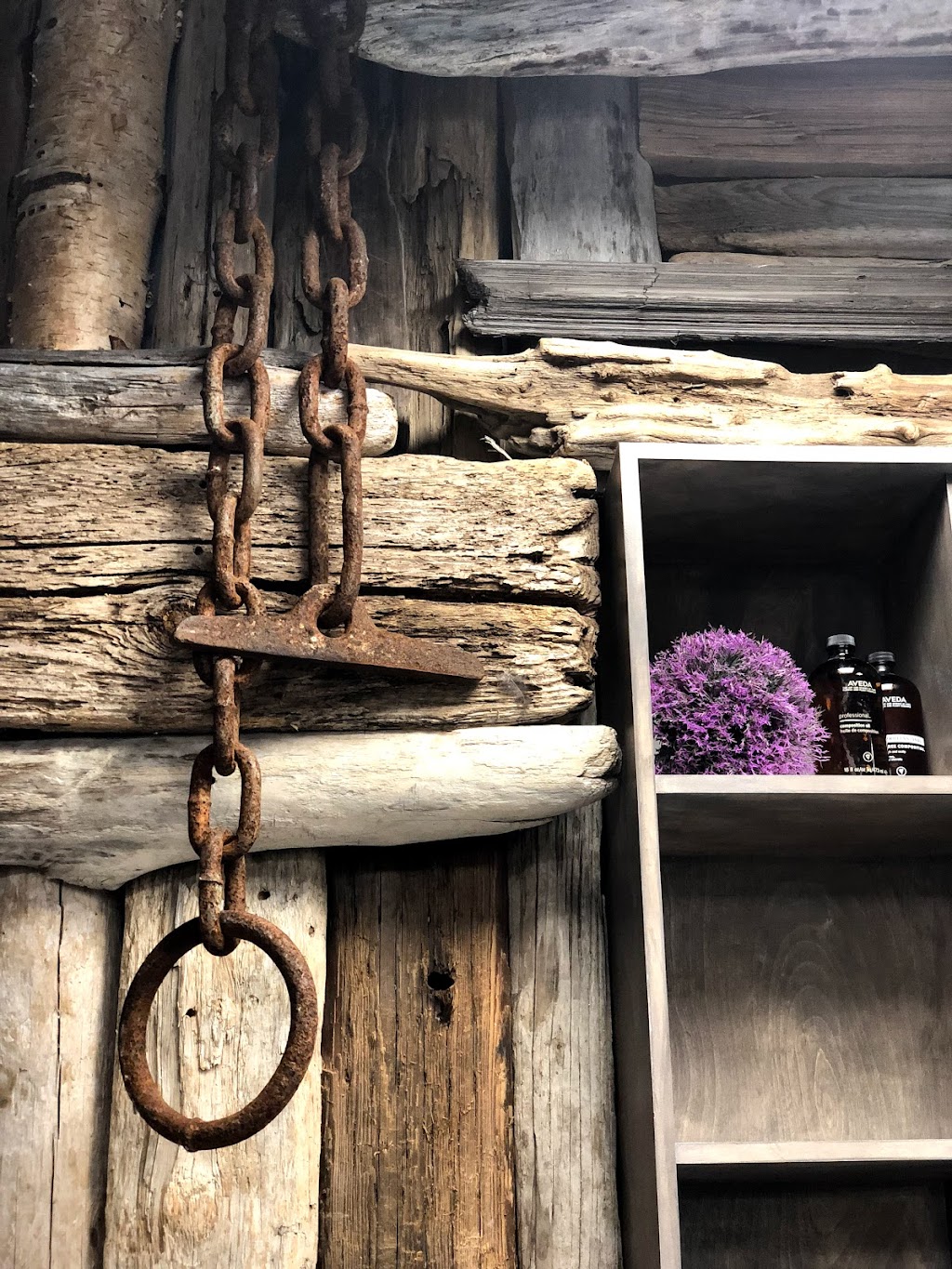 2545 Salon and Spa | 102-875 Gibsons Way, Gibsons, BC V0N 1V9, Canada | Phone: (604) 886-2545