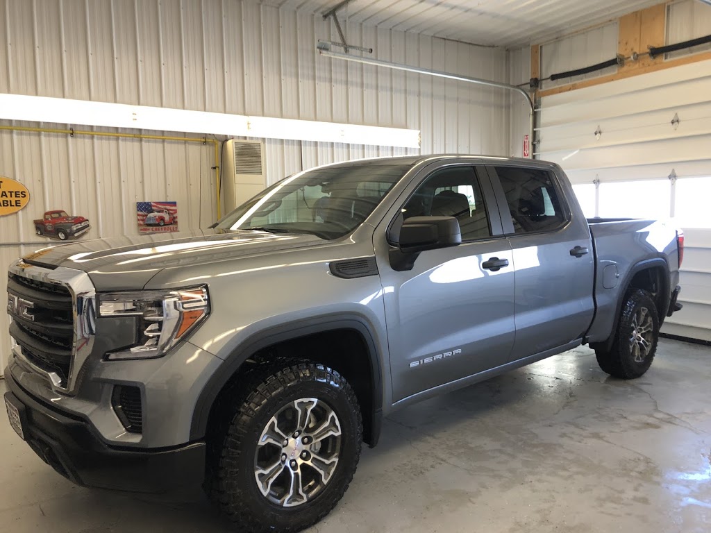Stirling Auto Detailing | 2472 Stirling Marmora Rd, Stirling, ON K0K 3E0, Canada | Phone: (343) 645-5050