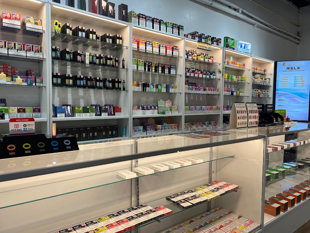 QR Vape (LONDON) | 735 Wonderland Rd N Unit 12, London, ON N6H 4L1, Canada | Phone: (548) 866-0198