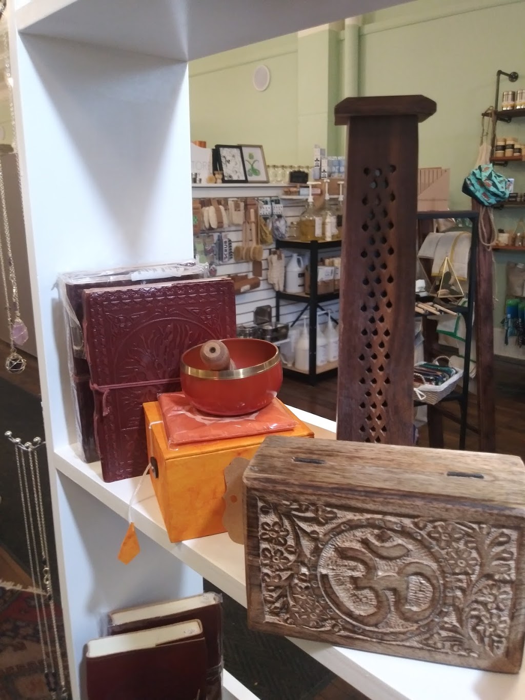 Crystal Whisperer | Inside The Gem marketplace, 51 Grand River St N, Paris, ON N3L 2M0, Canada | Phone: (905) 869-5649