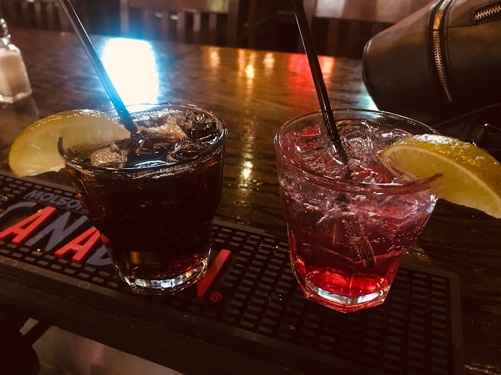 The Nelson Street Pub | 207 Nelson St, Pembroke, ON K8A 3N1, Canada | Phone: (613) 631-0255