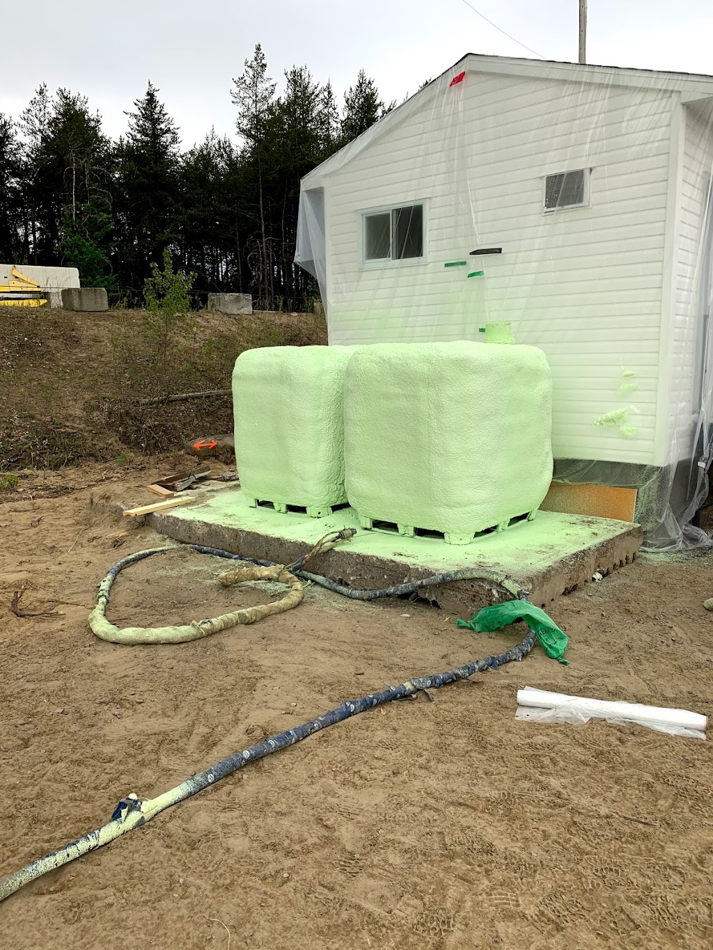 Iso-expert | 426 Chem. Saint-Féréol, Les Cèdres, QC J7T 1M5, Canada | Phone: (450) 567-4545