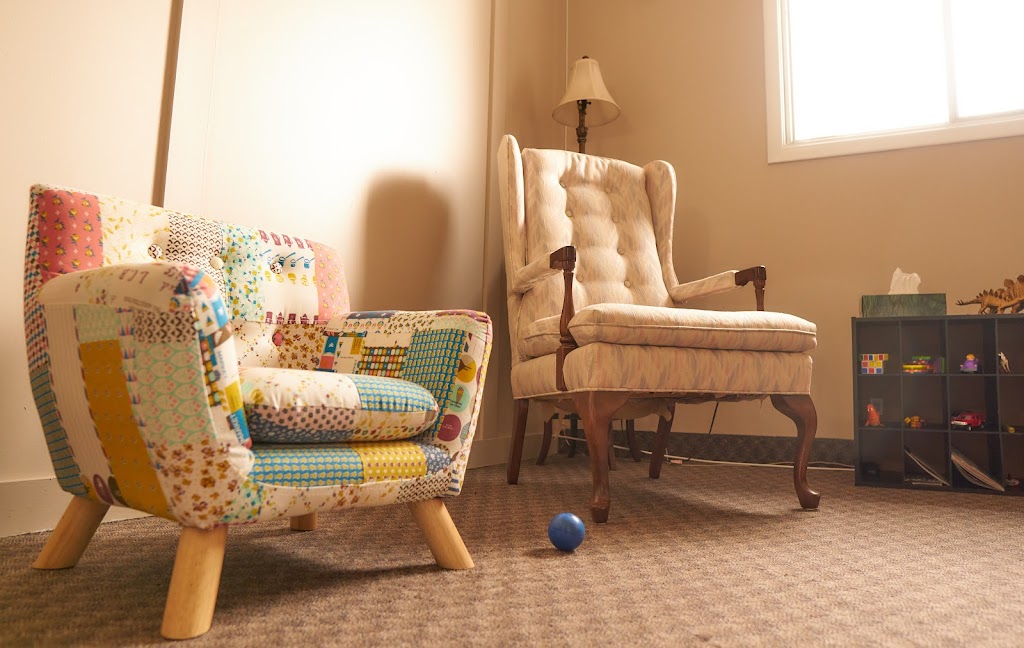 A Golden Thread Psychotherapy and Health Centre | 5420 Hwy 6, Guelph, ON N1H 6J2, Canada | Phone: (226) 820-4243