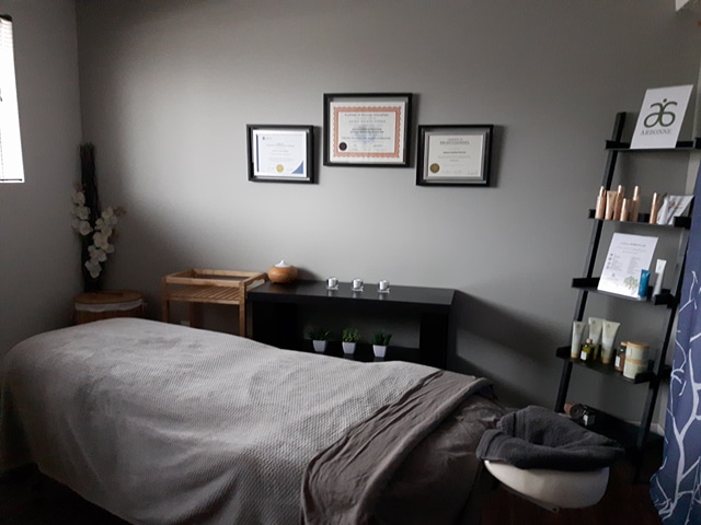 Massothérapie Joanie Perron | 7388 Boul Bourque, Sherbrooke, QC J1N 3L2, Canada | Phone: (819) 349-9851