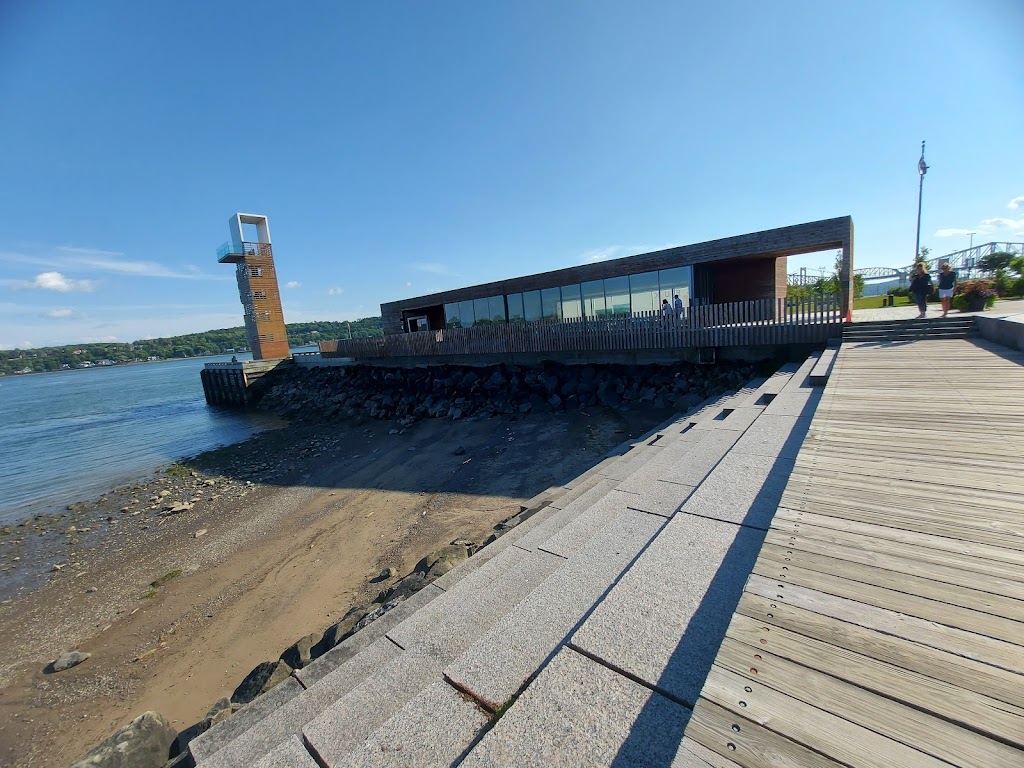 Pavillon du quai des Cageux | 2795 Bd Champlain, Québec, QC G1T 1X9, Canada | Phone: (418) 528-0773