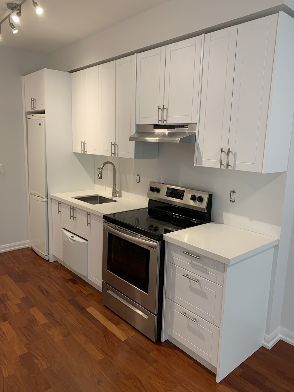 Pj Reno’s inc. | 149 Stephen St, Richmond Hill, ON L4C 5P9, Canada | Phone: (647) 408-6556