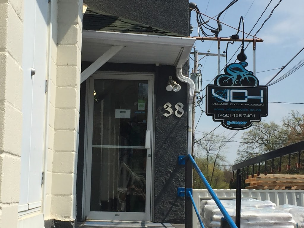 Village Cycle Hudson Giant | 38 Rue du Yacht Club, Hudson, QC J0P 1H0, Canada | Phone: (450) 458-7401