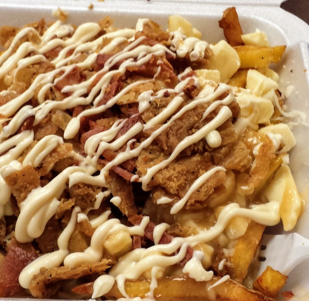 Goos Take-Out & Catering | 230 Shellard Ln, Brantford, ON N3T 0B9, Canada | Phone: (519) 752-1111