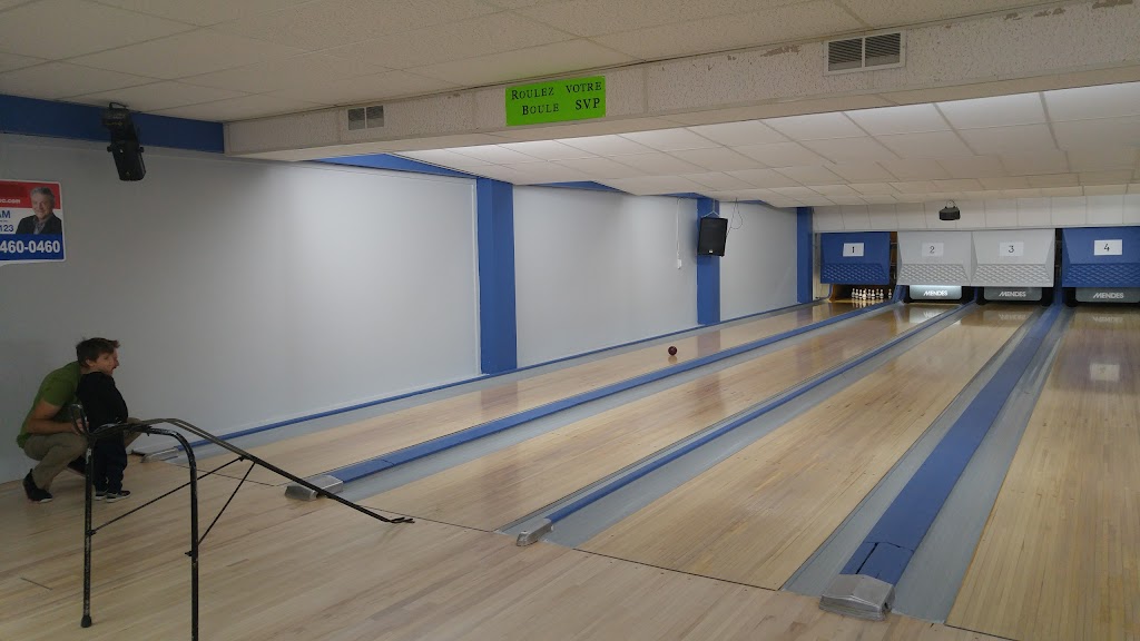 Salle de Quilles Chambly | 619 Rue Sénécal, Chambly, QC J3L 1P1, Canada | Phone: (450) 658-6572