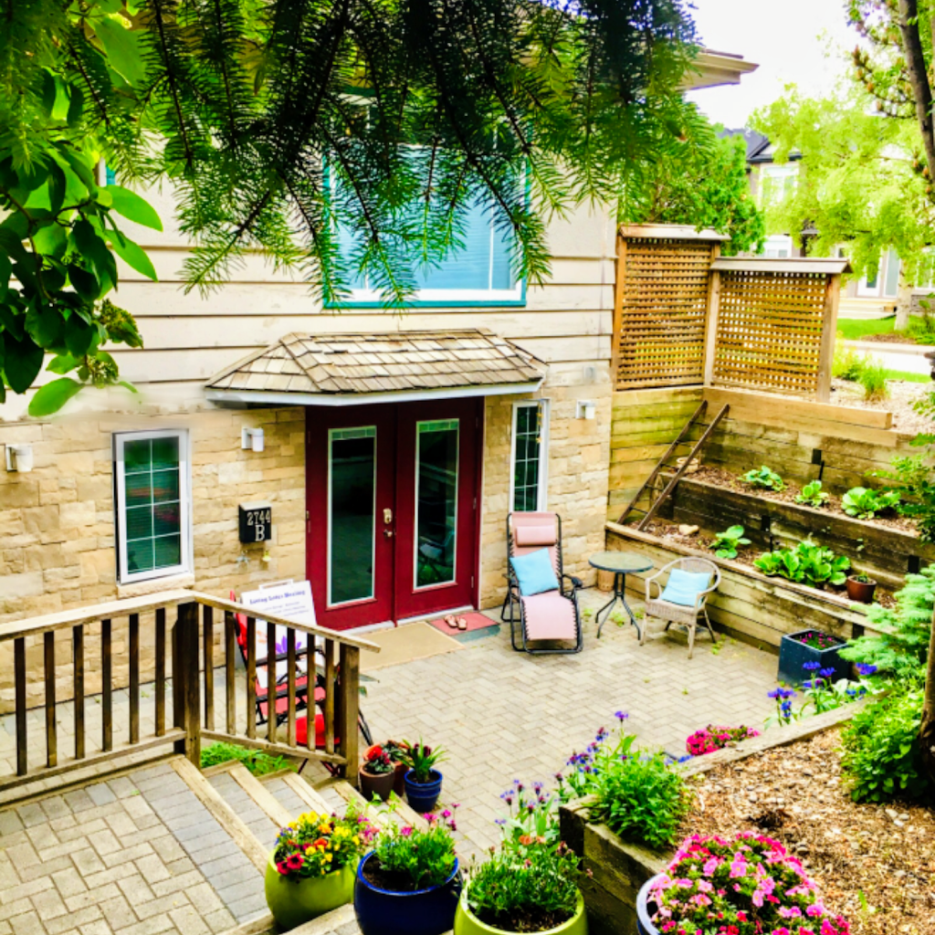 Living Lotus Healing | 2744 16 Ave SW Unit B, Calgary, AB T3C 1A4, Canada | Phone: (403) 971-1762