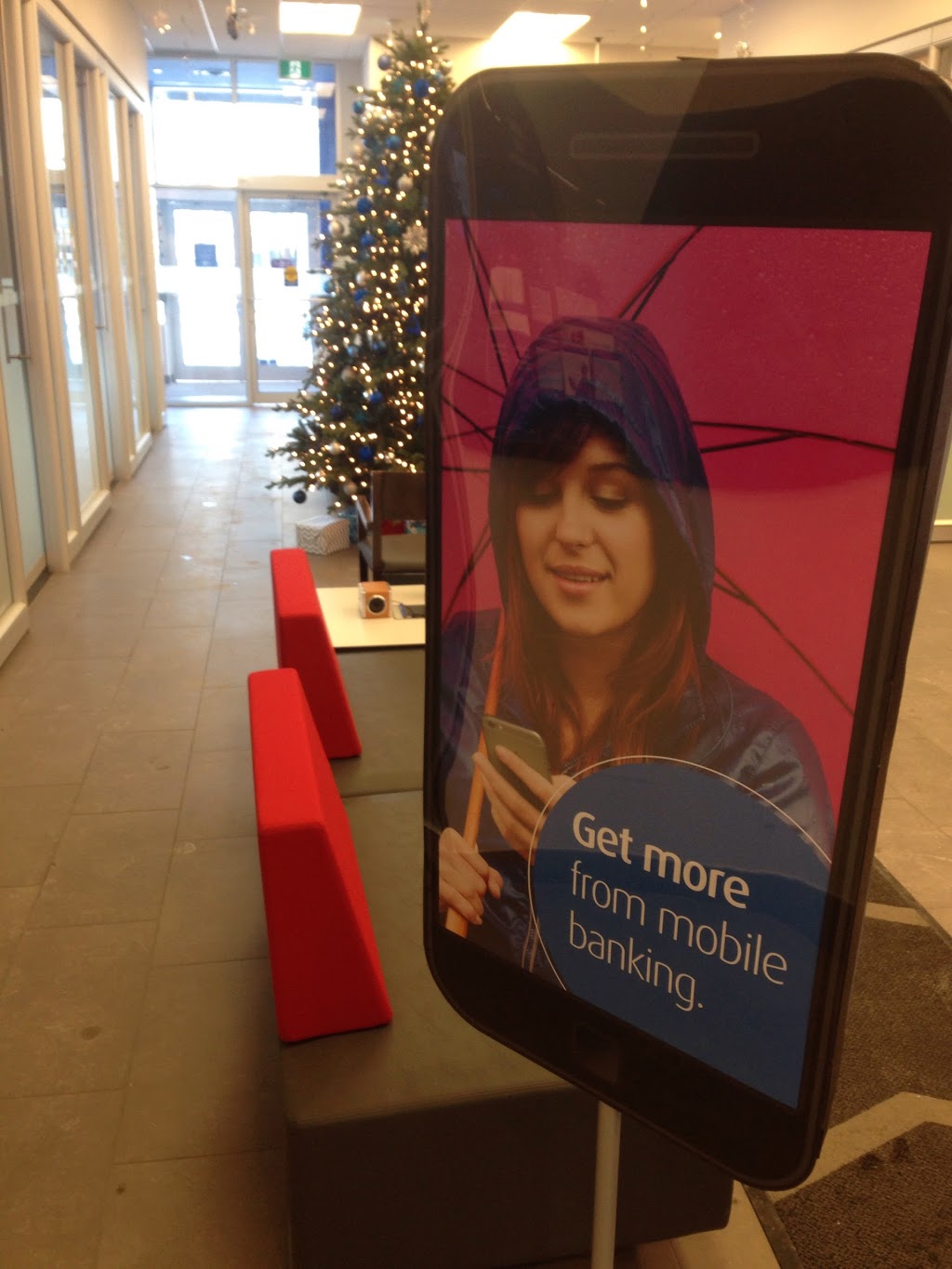 BMO Bank of Montreal | 515 Lakeshore Rd E #113, Mississauga, ON L5G 1H9, Canada | Phone: (905) 274-3438