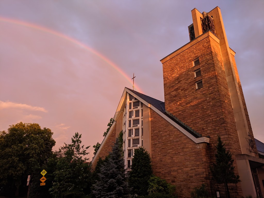 Sanctuaire Saint-Jude | 10120 Av. dAuteuil, Montréal, QC H3L 2K1, Canada | Phone: (514) 381-1767