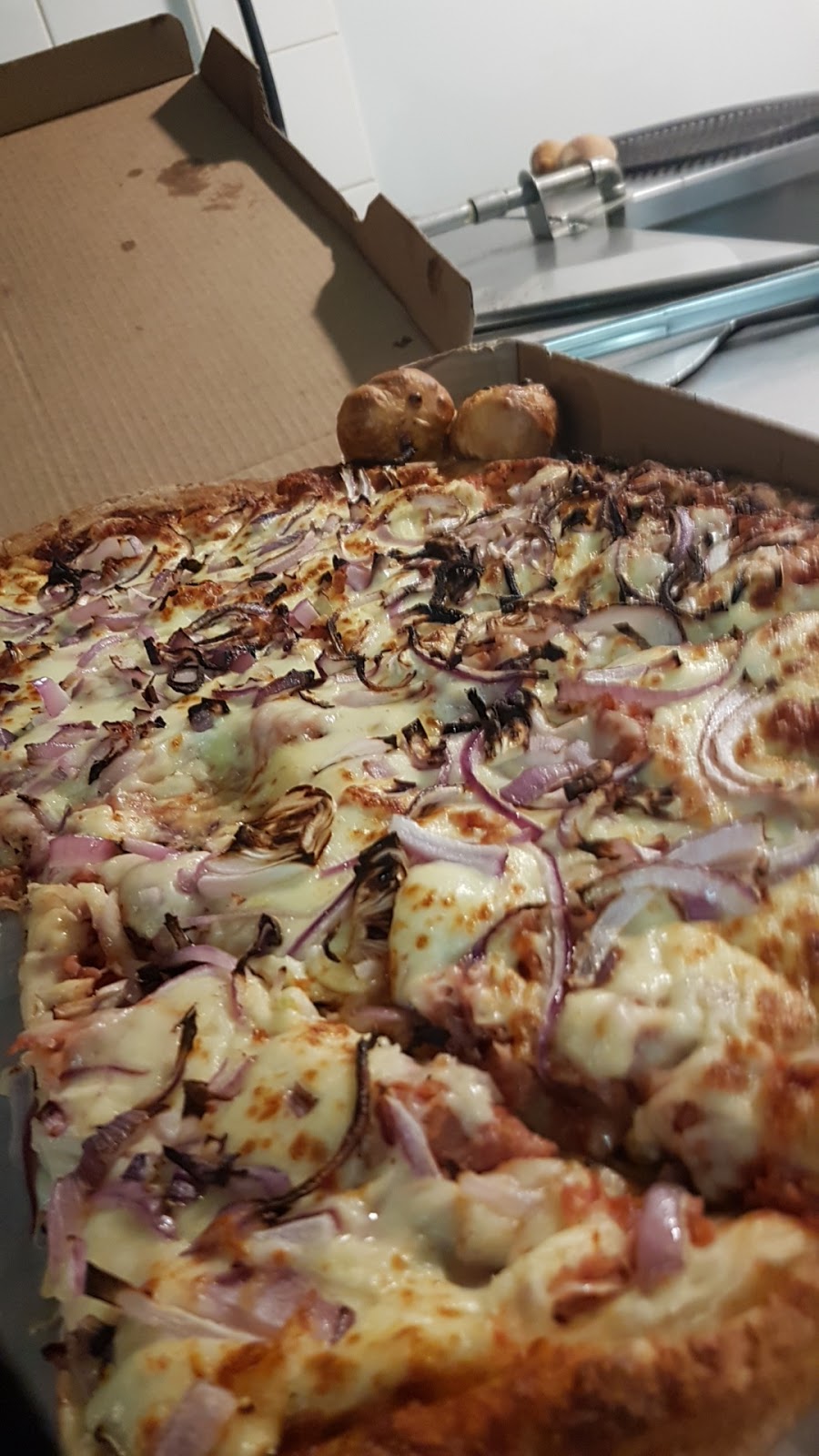 Corfu Pizzeria | 100 Rue Saint-Louis, Terrebonne, QC J6W 1H3, Canada | Phone: (450) 471-4646