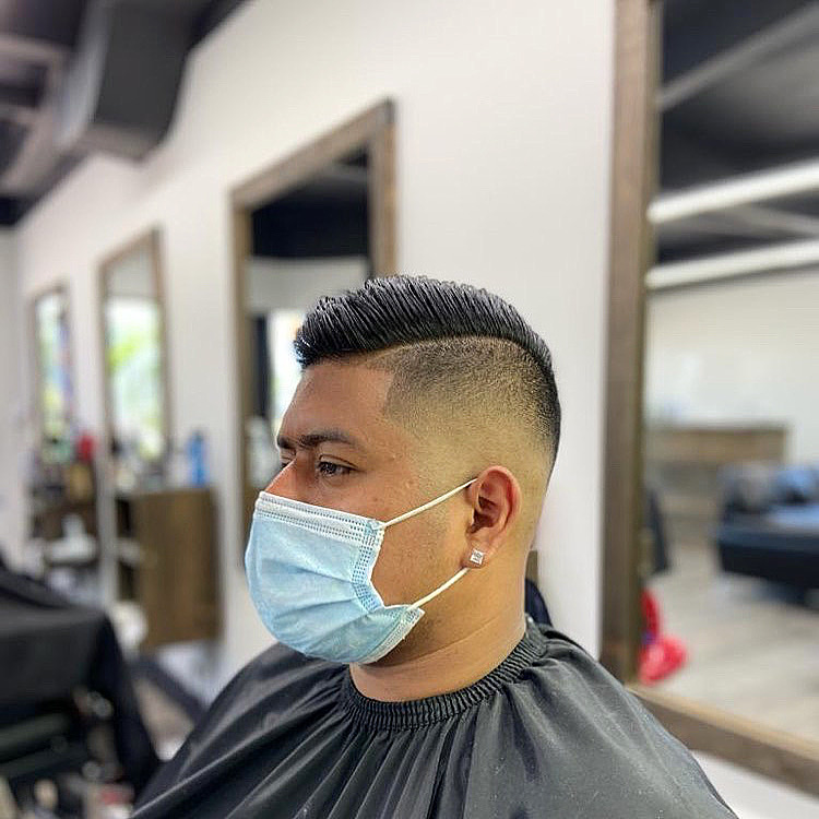 New Style Barbers Innisfil | 7886 Yonge St, Innisfil, ON L9S 1L4, Canada | Phone: (705) 431-4500