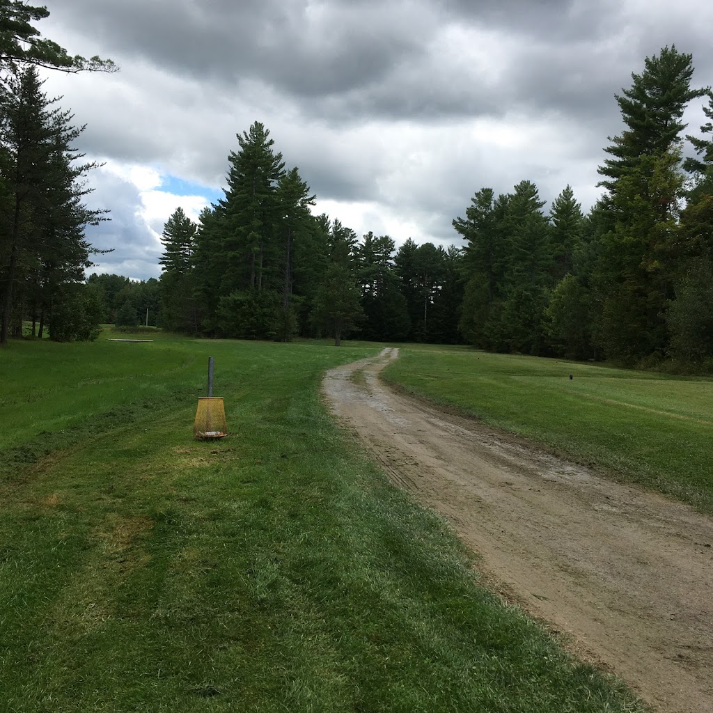 Roanoke Golf Club | 610 Biesenthal Rd, Pembroke, ON K8A 6W7, Canada | Phone: (613) 735-4444