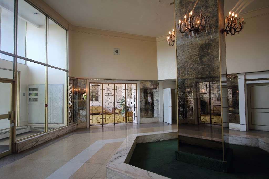 Metcap Living | 1501 Woodbine Ave, East York, ON M4C 4H1, Canada | Phone: (416) 425-2333