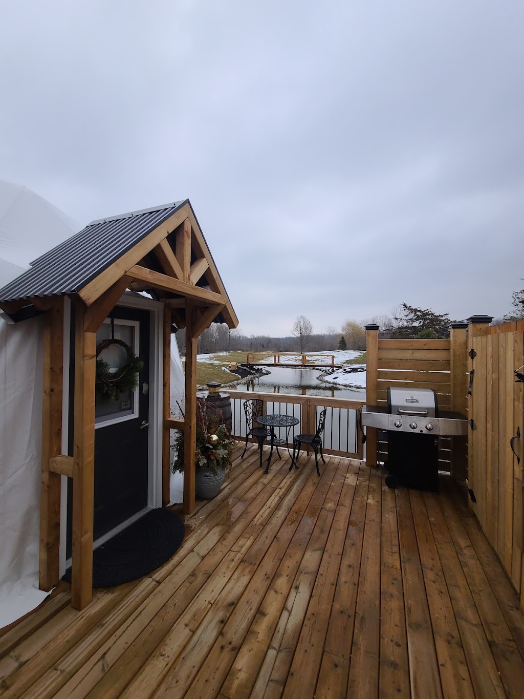Rustic Retreat Glamping Dome 825 Barrick Rd, Port Colborne, ON L3K
