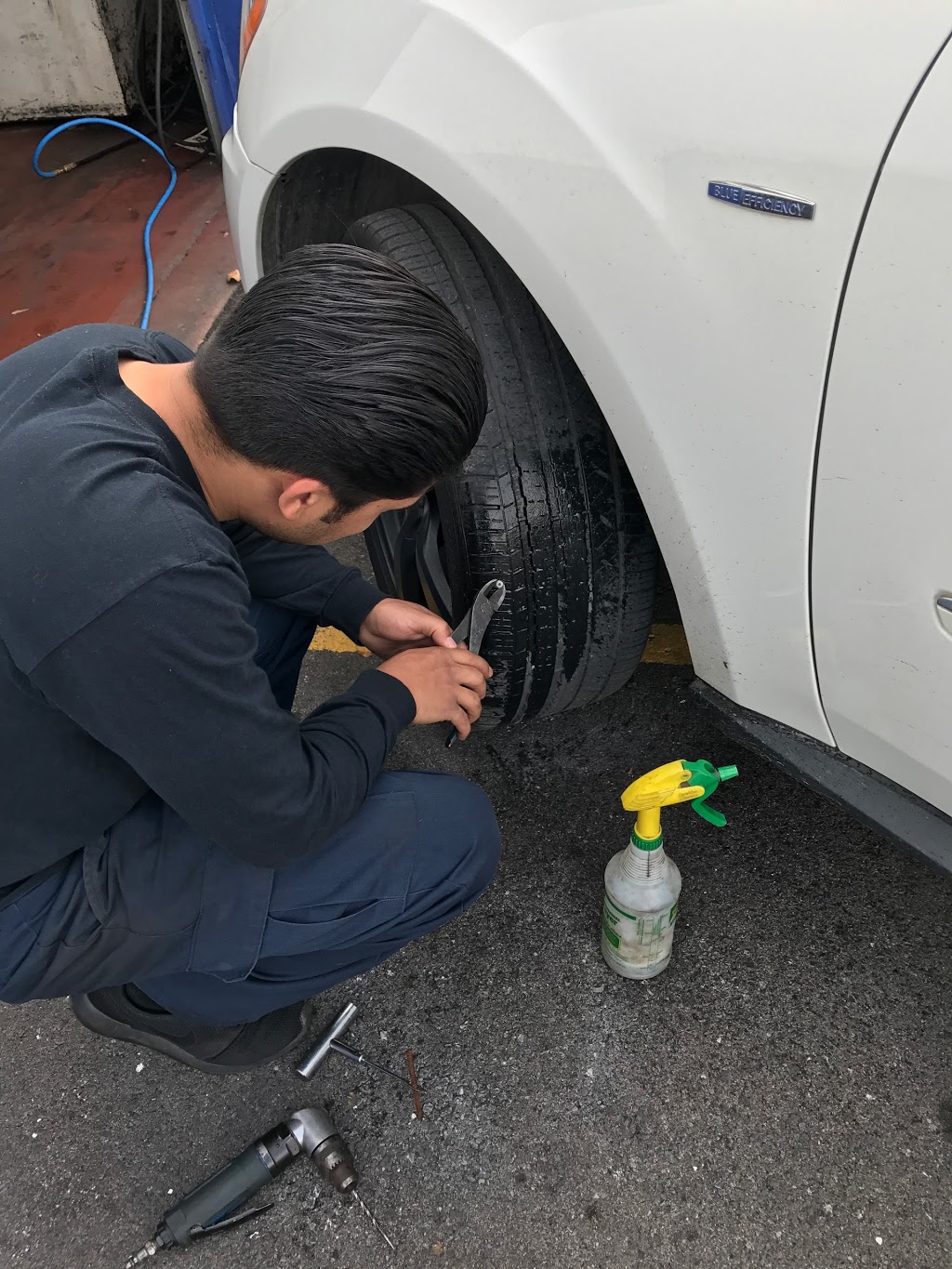 Malfaras Automotive | 500 Browns Line, Etobicoke, ON M8W 3V2, Canada | Phone: (416) 255-5200