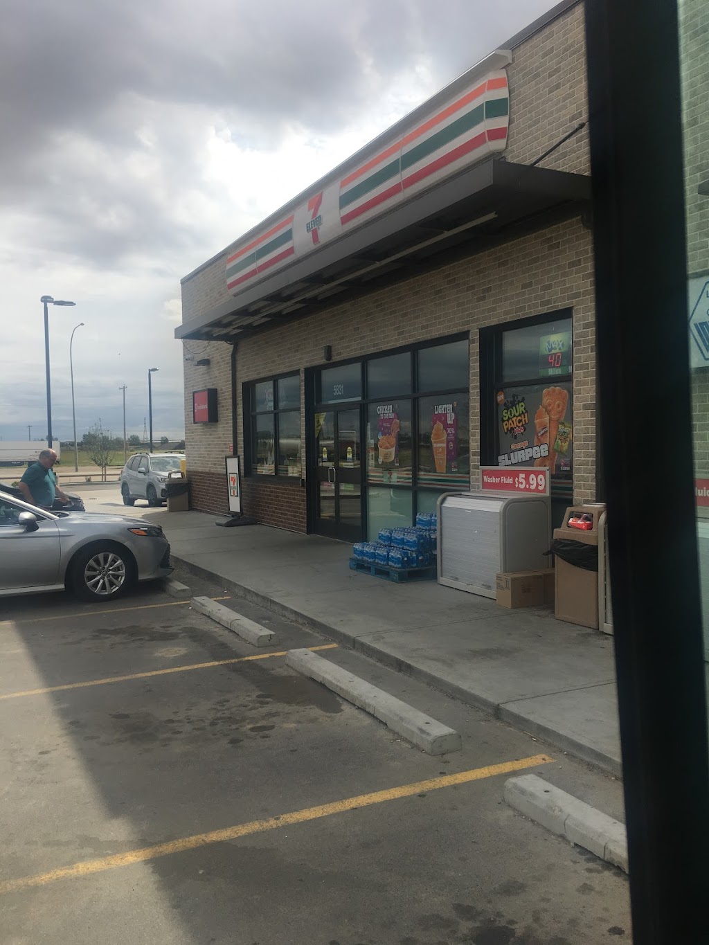 7-Eleven | 4701 1 St W, Claresholm, AB T0L 0T0, Canada | Phone: (403) 625-4221