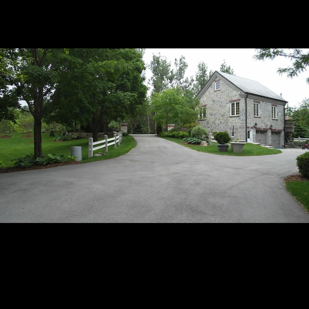 Sabis property maintenance | 1139 Quaker Rd, Oakwood, ON K0M 2M0, Canada | Phone: (647) 857-8991