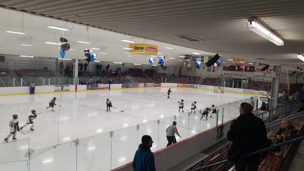 Sports Complex Desjardins De Dolbeau-Mistassini | 1032 Rue des Érables, Dolbeau-Mistassini, QC G8L 1C1, Canada | Phone: (418) 276-0160