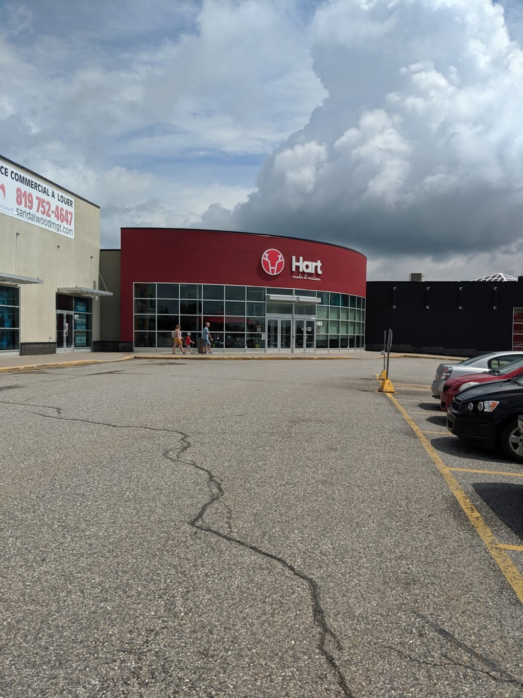 The Victoriaville Center | 405 Boulevard Jutras E, Victoriaville, QC G6P 7H4, Canada | Phone: (819) 752-4647
