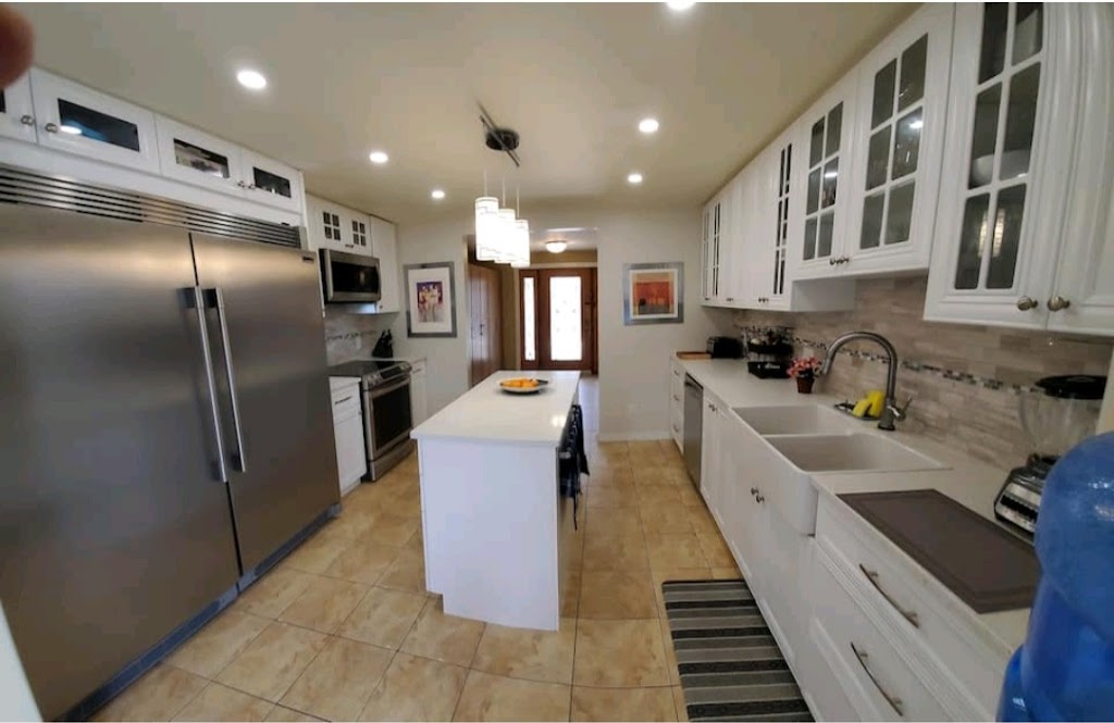 House For Rent Ottawa | 18 Chippewa Ave, Nepean, ON K2G 1X7, Canada | Phone: (613) 620-3771