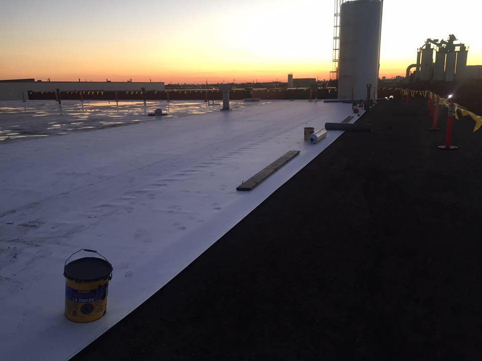 Cox Roofing Systems | 56 Bramsteele Rd Unit #12, Brampton, ON L6W 3M7, Canada | Phone: (800) 461-8339