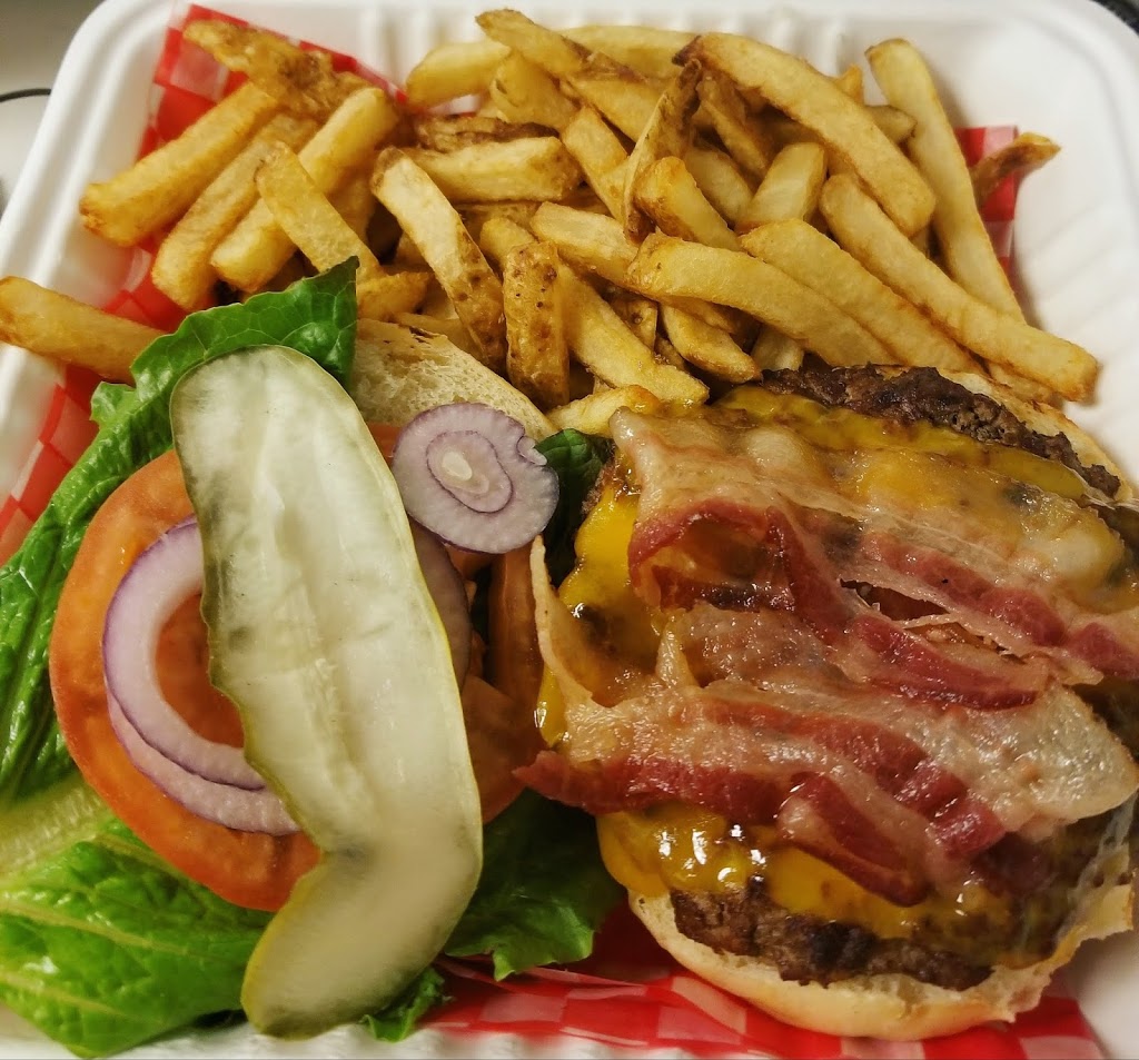 The Black Bull | 298 Queen St W, Toronto, ON M5V 2A4, Canada | Phone: (416) 593-2766